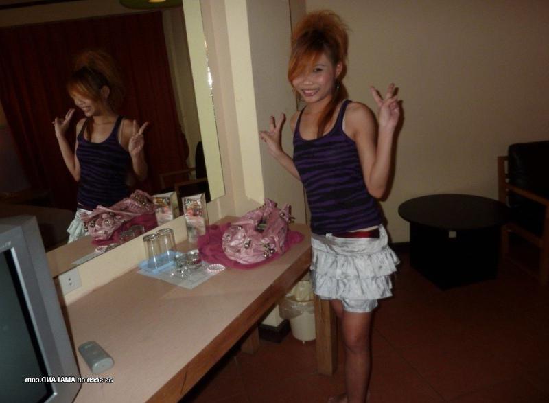 14P Compilation of Asian babes posing for their boyfriends