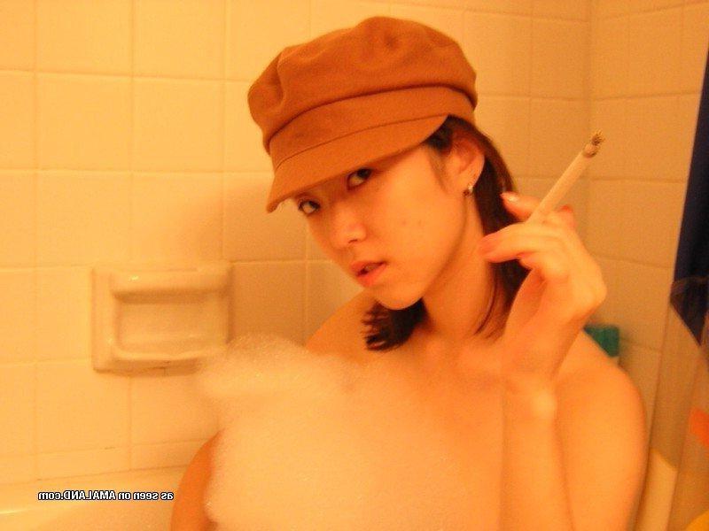 10P Compilation of a Korean cutie in heels and thong panties