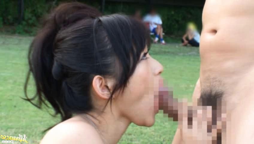 16P Kinky Jap girl fucked in public