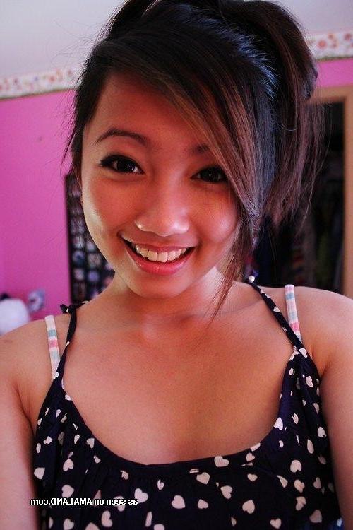 10P Collection of Asian hotties in non-nude pictures