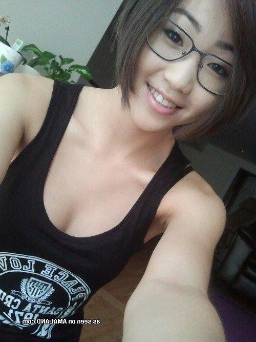 10P Collection of Asian hotties in non-nude pictures