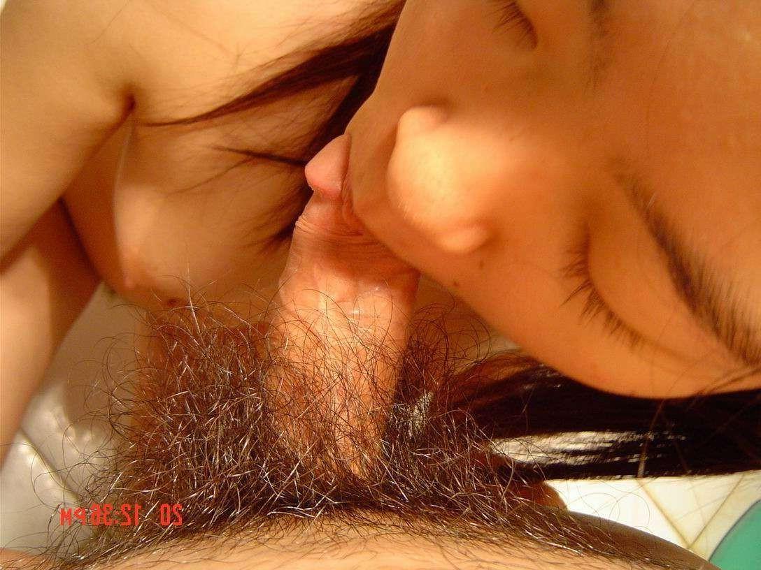 13P A collection of hot Asian blowjob pics