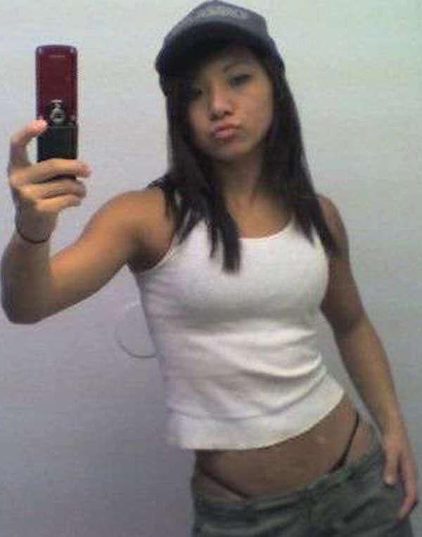 15P Photos of hot Oriental girlfriends