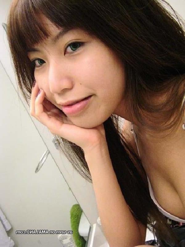 15P Photo compilation of amateur Oriental hotties