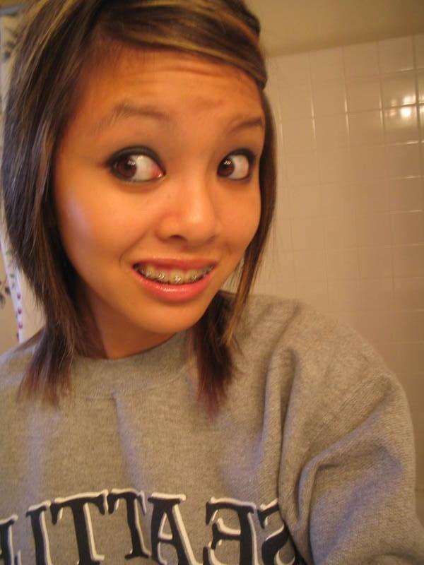 13P Sweetie posing and mugging real cute for her cam