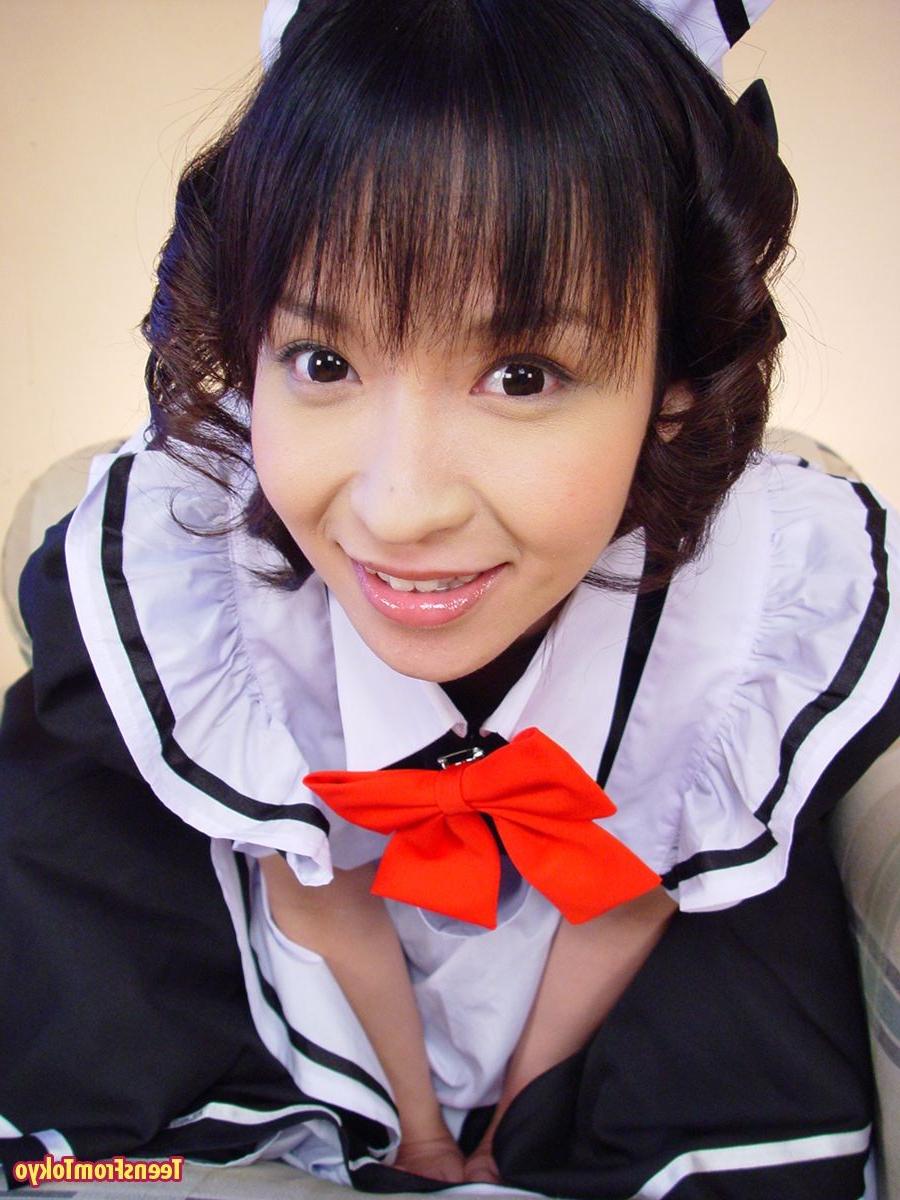 13P Hairy tokyo teen enjoys a stiffy inside her untrimmed slit