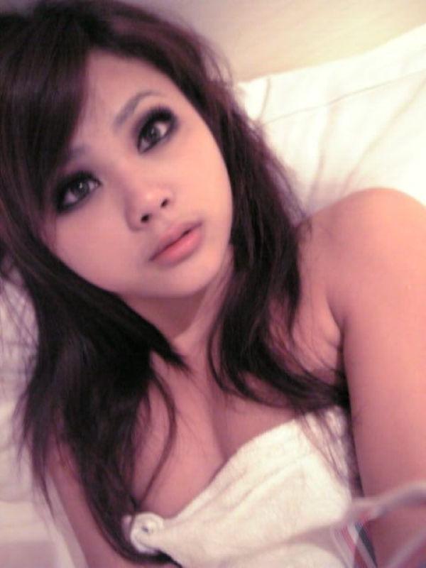 15P Photo compilation of hot amateur Asian teens