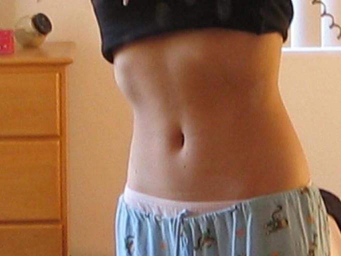 16P Naughty selfpics by a young Asian chick