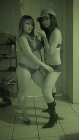 18P Some chubby Asian chicks posing for nightvision