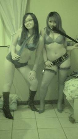 18P Some chubby Asian chicks posing for nightvision