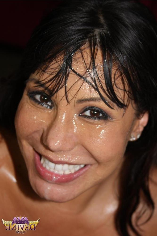 15P Ava Devine takes a load of hot jizz on her face