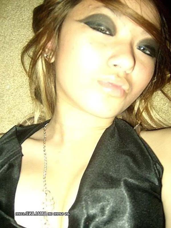 14P Picture compilation of slutty amateur Oriental babes