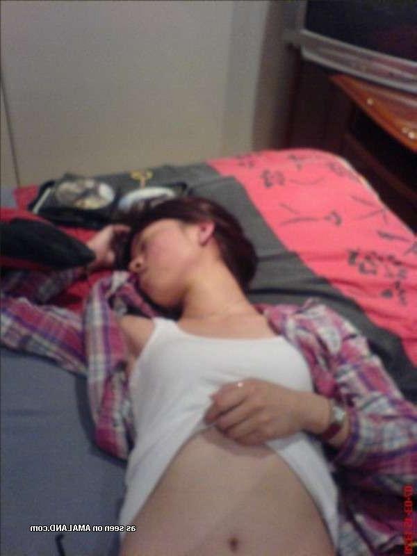 14P Picture compilation of slutty amateur Oriental babes