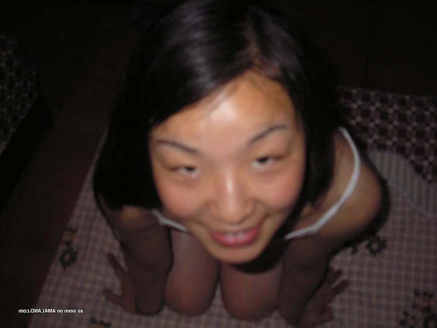 15P Picture set of a Korean tease feeling horny