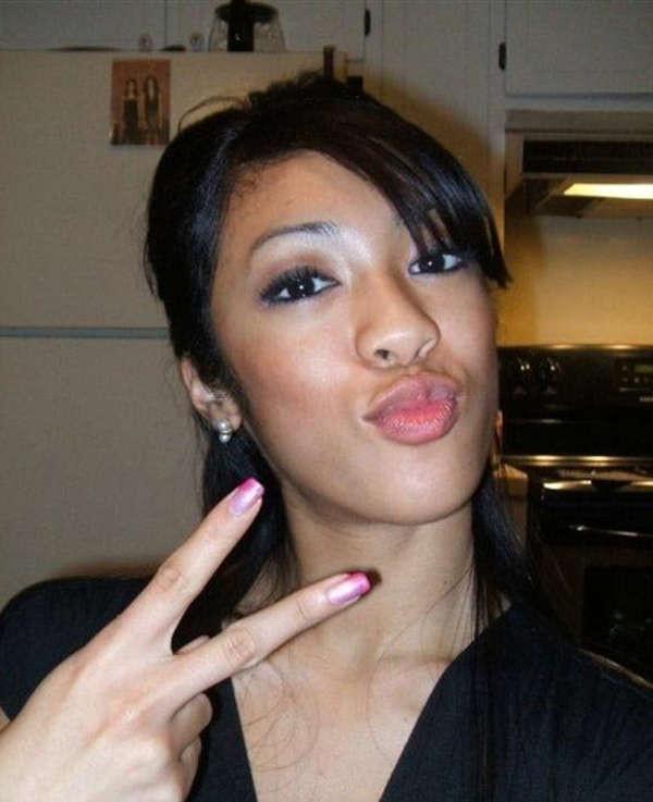 15P Nice compilation of selfpics of hot and sexy Luna