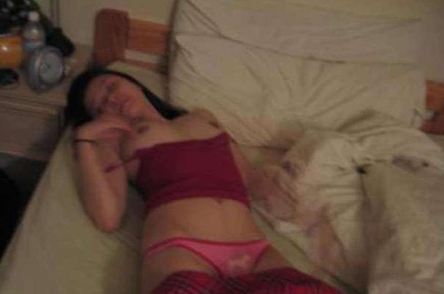 15P Pictures of lovely Asian bitches