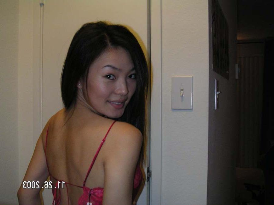 15P Picture gallery of nice Asian honeys