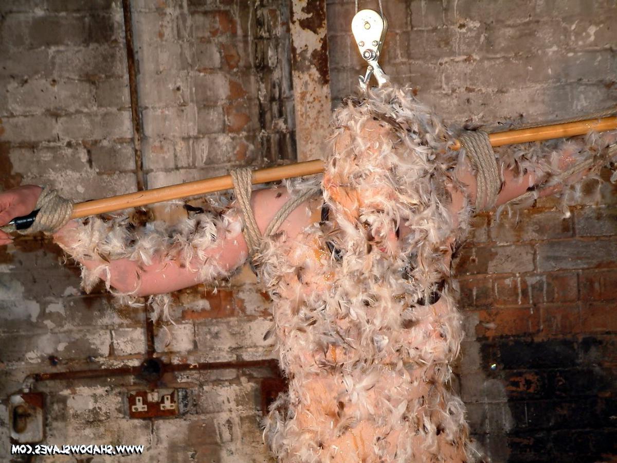 16P Bizarre feather and tar bondage of humiliated Kumi