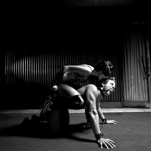 20P Extrem art of submission