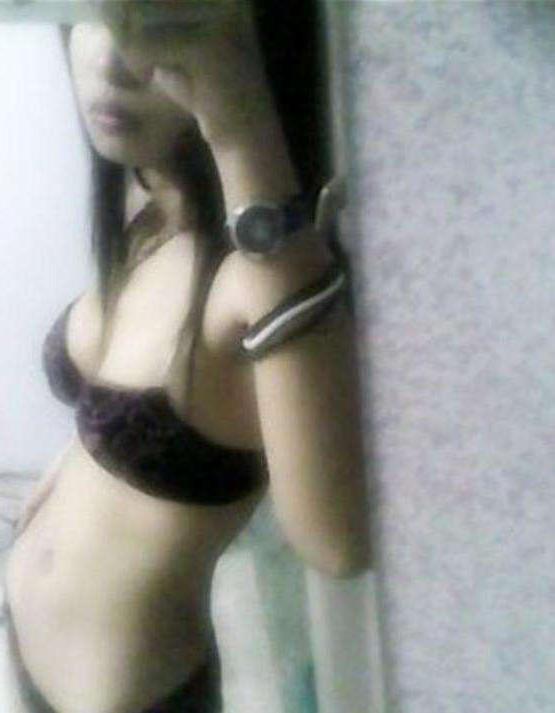 14P Nice collection of slim Cheng’s vanity photos