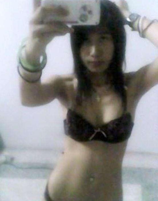14P Nice collection of slim Cheng’s vanity photos