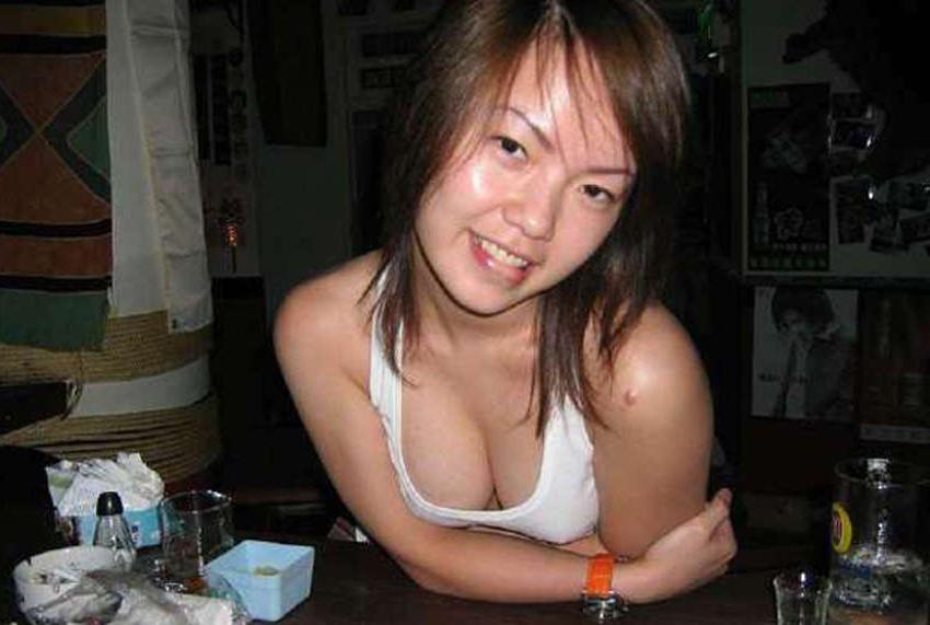 15P Nice picture collection of Oriental girlfriends
