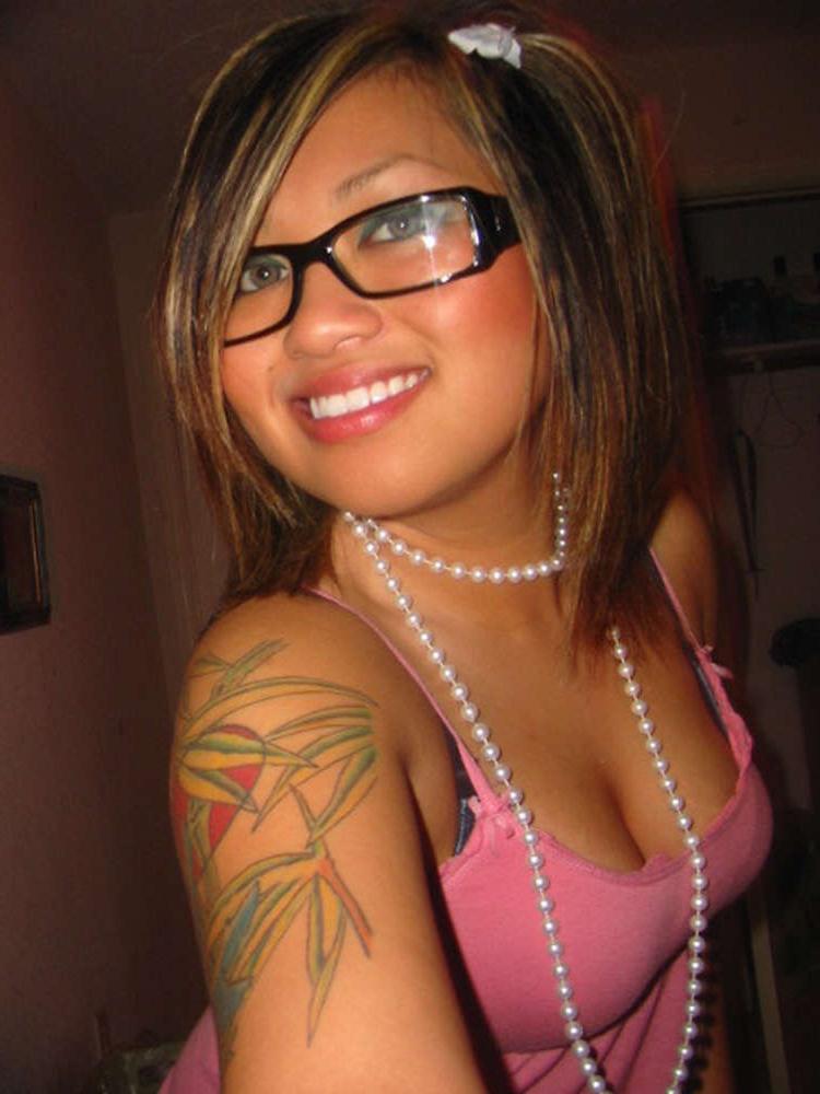 15P Picture compilation of self-shooting Asian GFs
