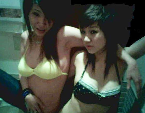 15P Picture gallery of amateur Asian hotties