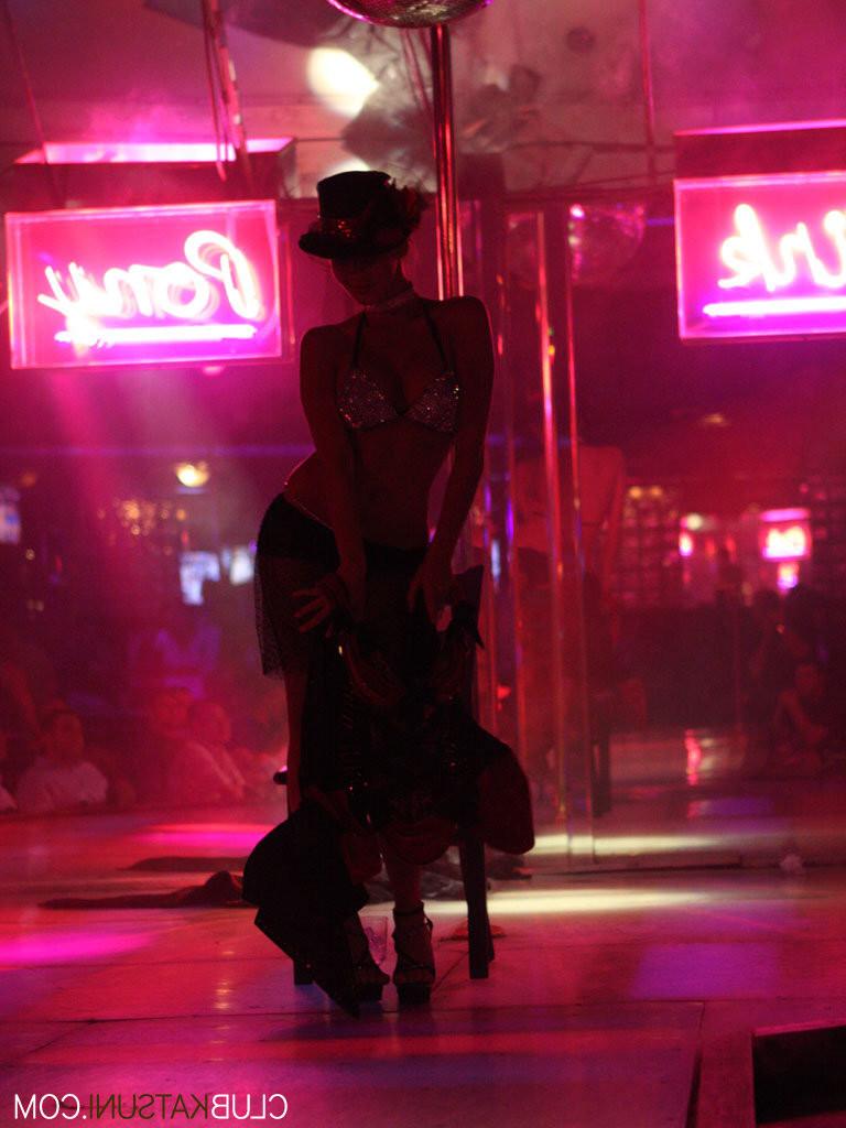 15P Super hot striptease with beautiful Asian goddess Katsuni