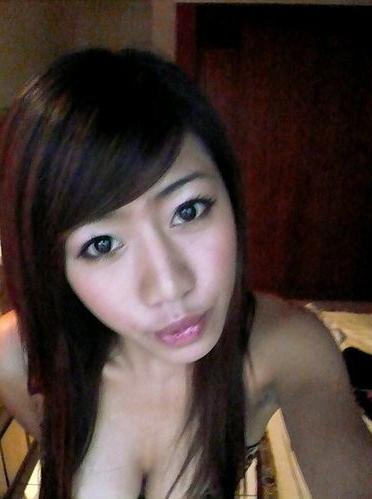 15P Picture compilation of perky Asian titties