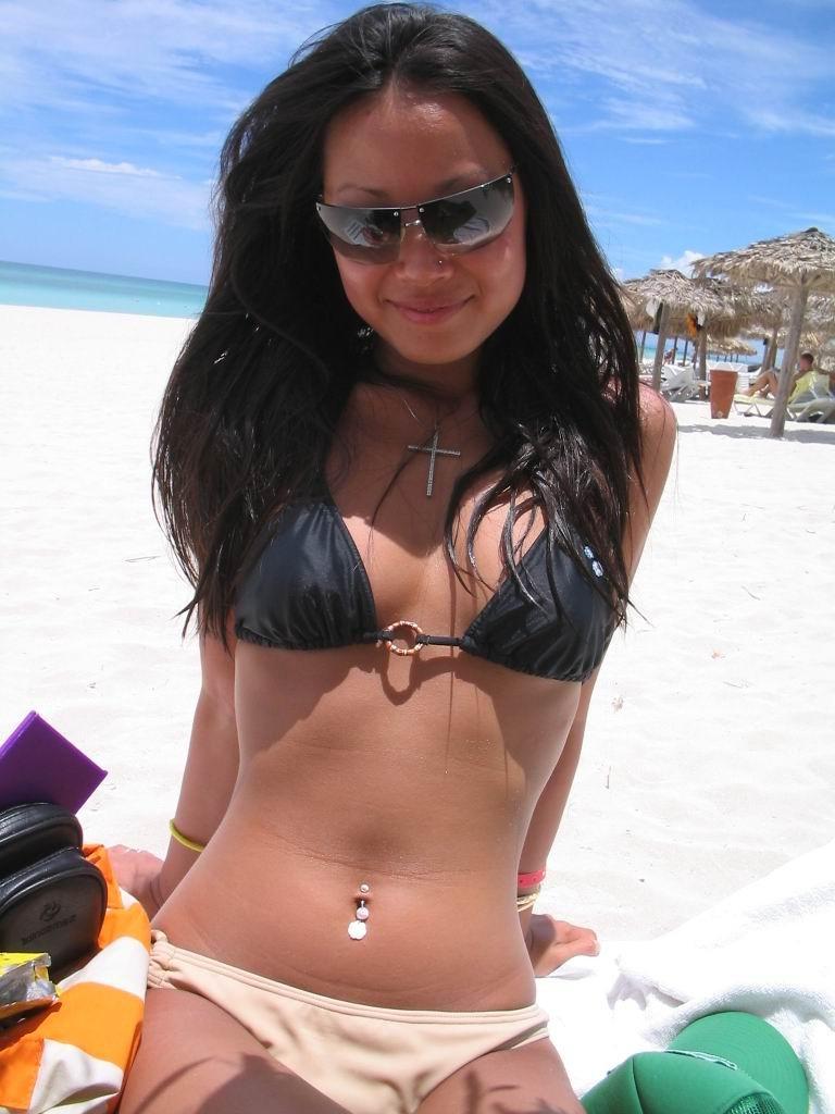 14P A collection Asian beach and bikini babe photos