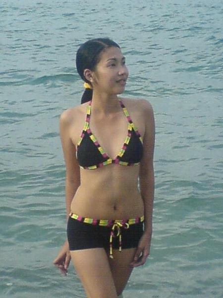 14P A collection Asian beach and bikini babe photos