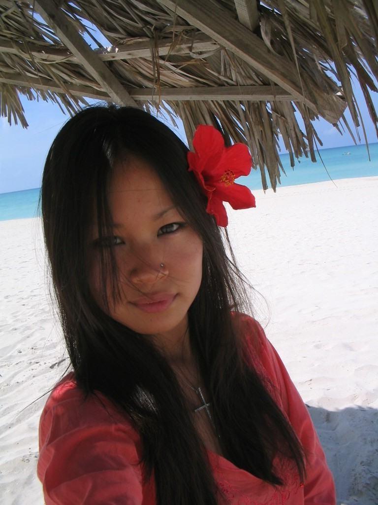 15P Incredible Asian teen girlfriend topless vacation