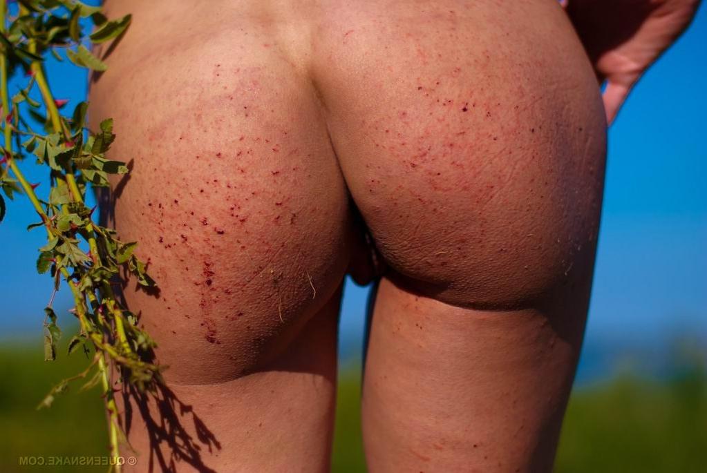 16P extreme and bizarre vaginal insertions