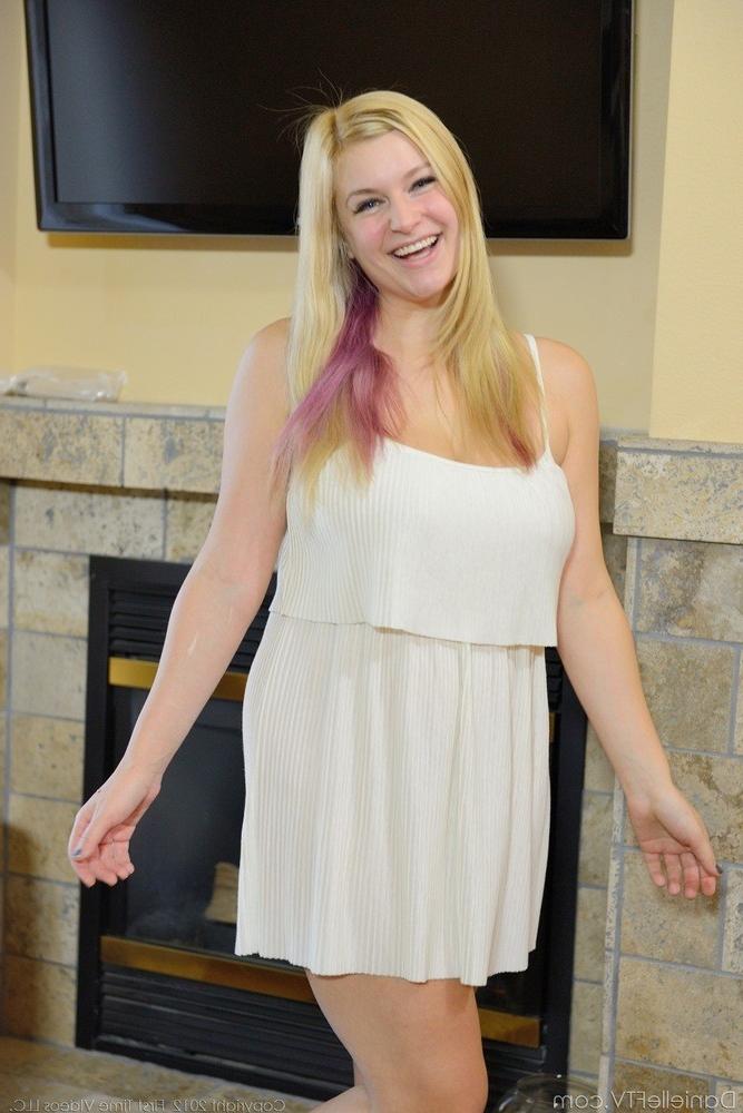15P Sun Goddess Danielle FTV