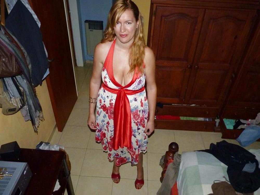 25P CAROLA - AMATEUR MATURE BITCH XV