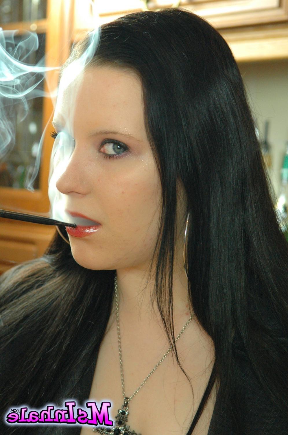 15P Kinky smoking fetish babe MsInhale smoking a pink cigarette