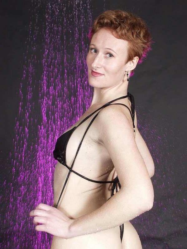 16P Horny babe with hairy juicy pussy fingeirng sex