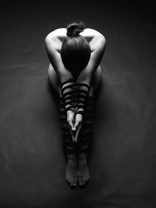 18P The art of bondage