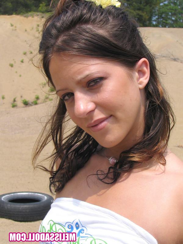 16P hot teen pulls her shorts aside to show off pussy