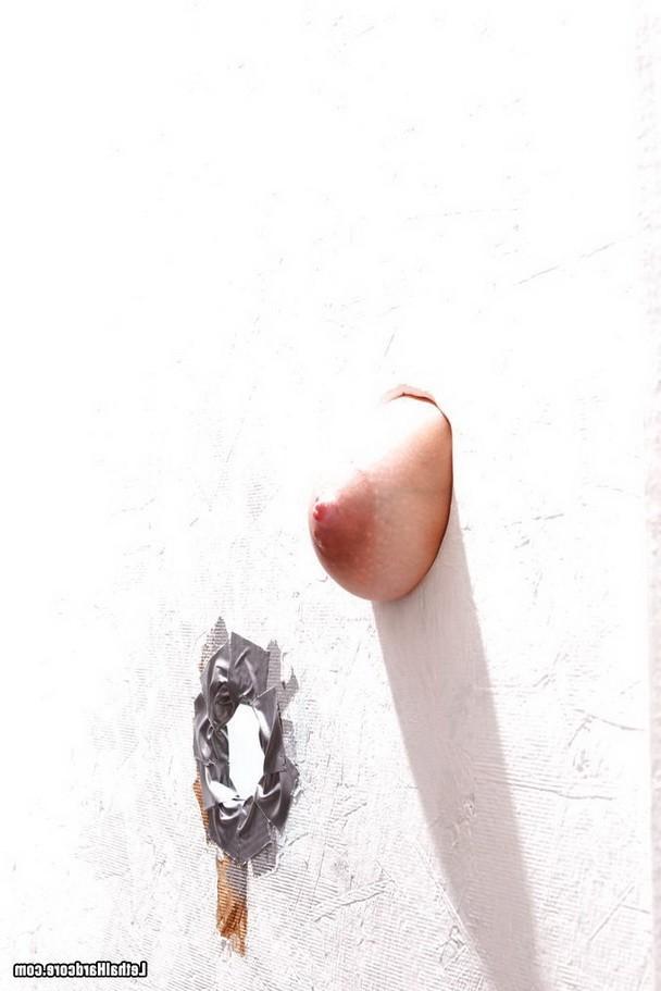 16P Brylee Remington sucking a huge penis at gloryhole