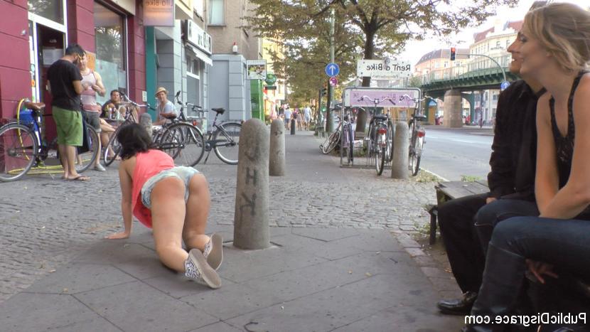 15P Busty Bitch Pina De Luxe is a Filthy Whore who needs Mona Wales to wash out her 