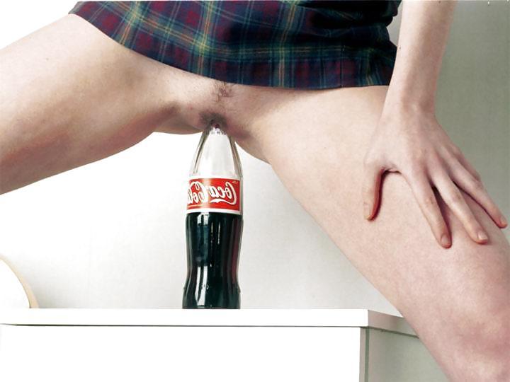 19P PLAY WITH COKE