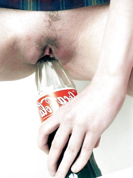 19P PLAY WITH COKE