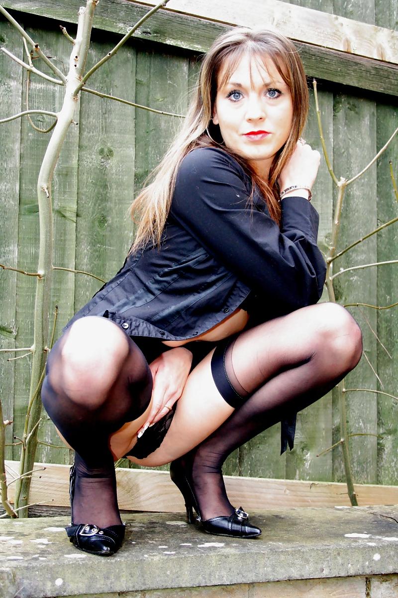 20P British Hooker Lisa Working in the Garden
