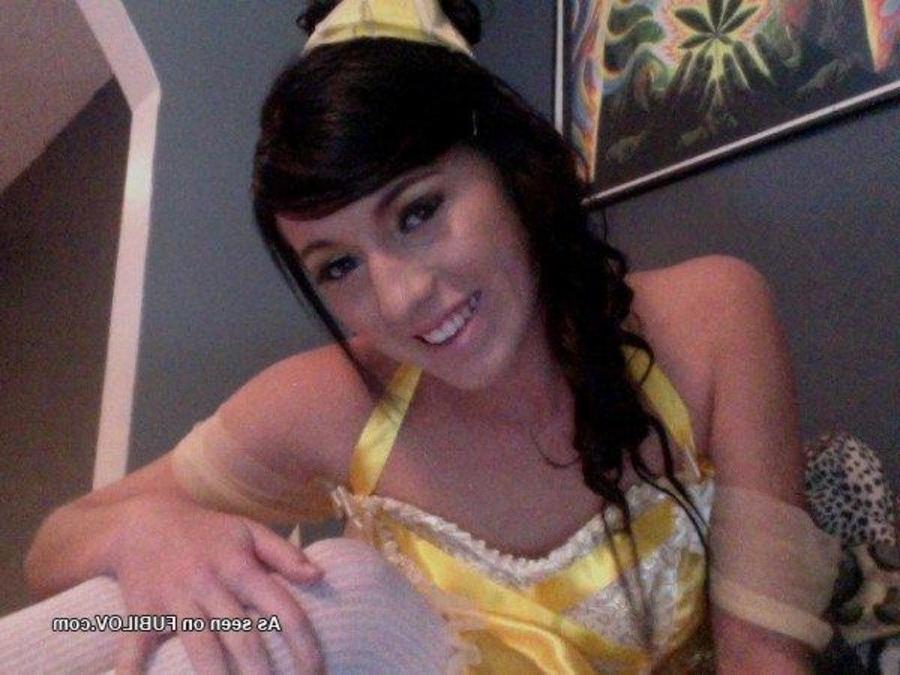 9P Collection of a sexy kinky babe flashing her perky tits