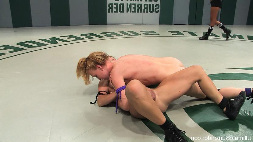 15P Female sexual wrestling