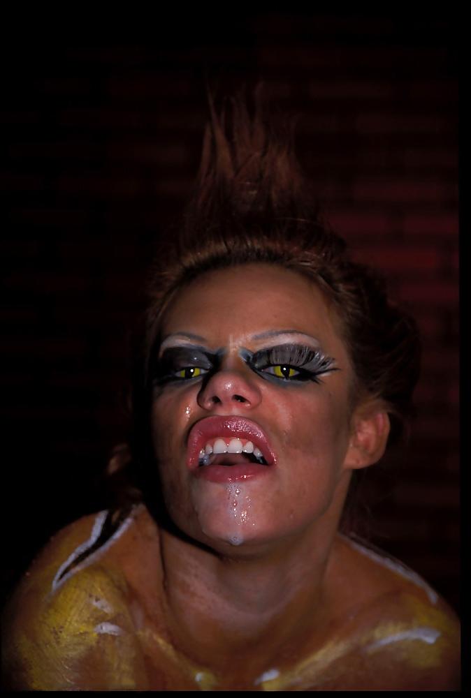 12P RRrooaaR! Gia Paloma is untamed & a hungry for cock bitch!