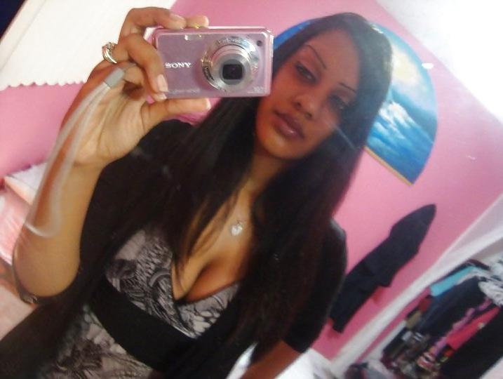 10P Stephanie..loves the TASTE  of JIZZ