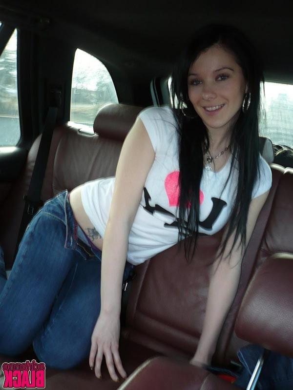 16P Busty NY tourist Adrianne Black strips down in the back seat